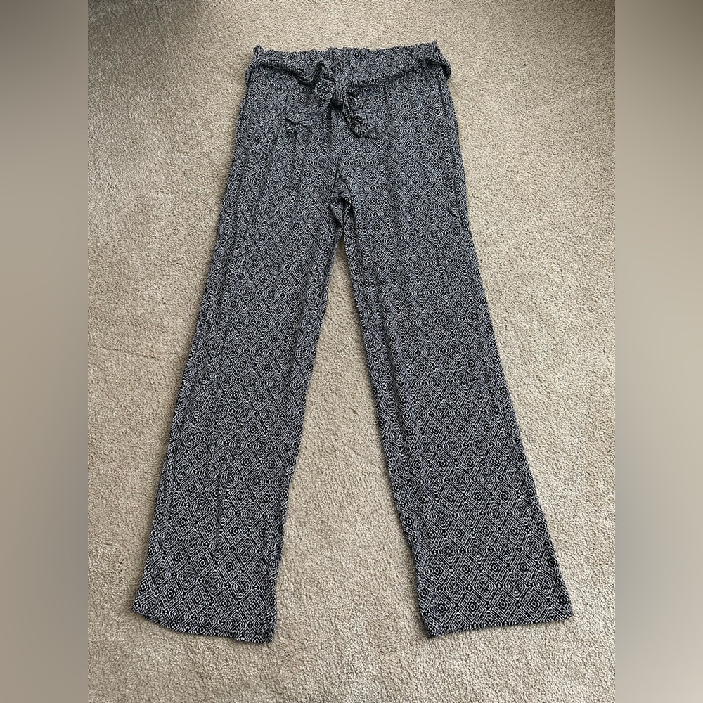 Black/white Pants with Belt Tie